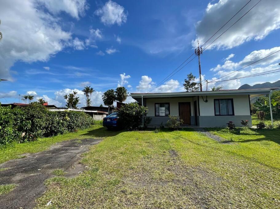 Large & Confortable Family House La Fortuna Extérieur photo