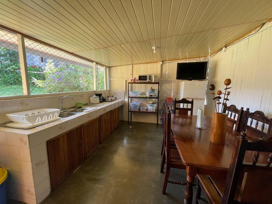Large & Confortable Family House La Fortuna Extérieur photo